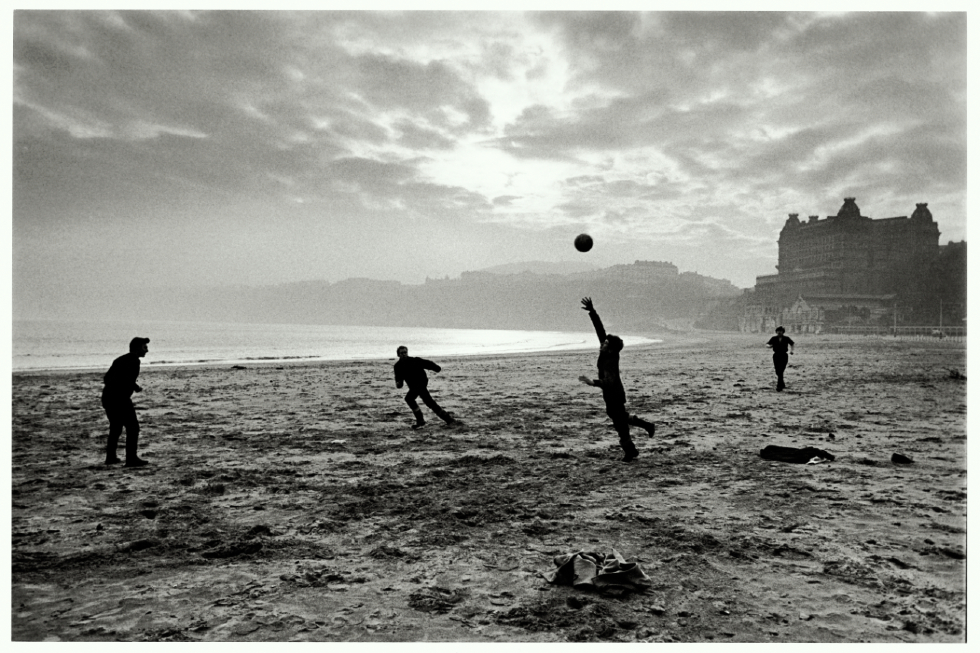 don-mc-cullin-beach-football